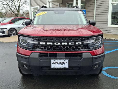 Used 2025 Ford Bronco Sport Outer Banks w/ Outer Banks Tech Package+ image 2