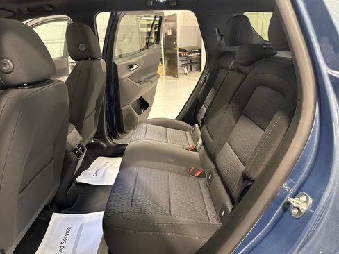 New 2026 Chevrolet Equinox LT w/ Safety and Technology Package FWD image 40