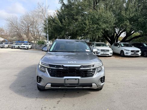 Used 2024 Kia Seltos SX w/ SX Sunroof Package image 8