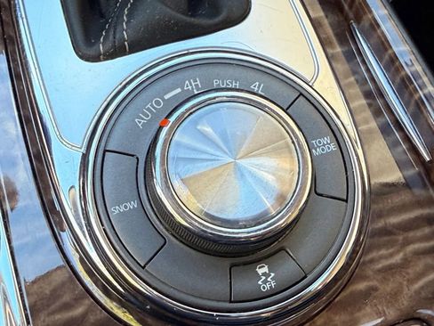 Used 2019 Nissan Armada SL w/ Premium Package image 36