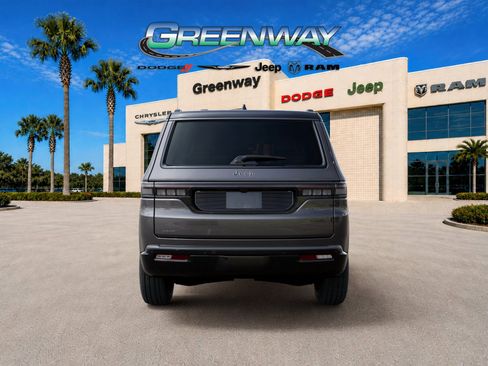 New 2026 Jeep Grand Wagoneer Summit AWD/4WD image 7