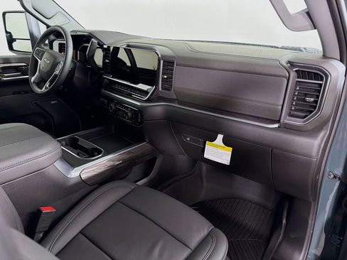 New 2026 Chevrolet Silverado 2500 LTZ image 31