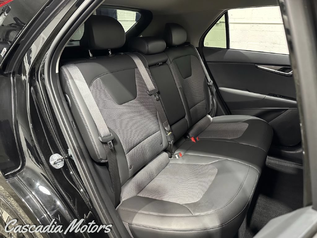 Used 2023 Kia Niro Wind w/ Wind Preserve Package FWD image 14