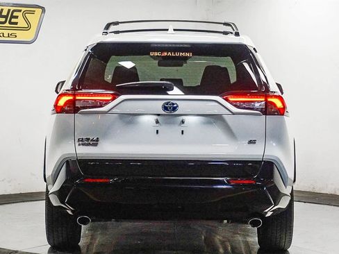 Used 2021 Toyota RAV4 SE w/ Weather & Moonroof Package image 3