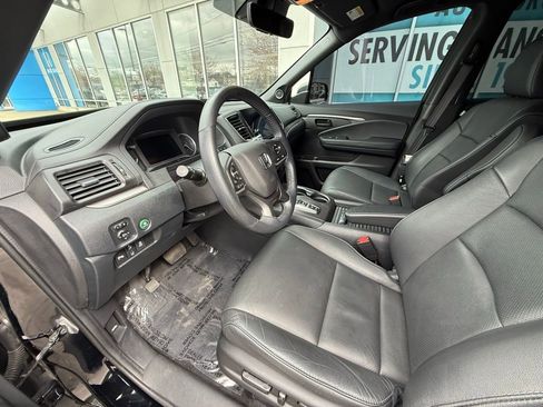 Used 2023 Honda Passport EX-L image 15
