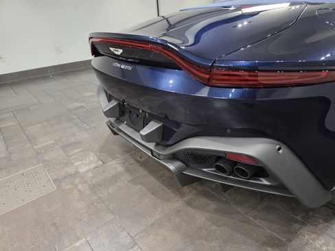 Used 2021 Aston Martin V8 Vantage Roadster image 8