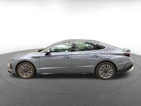 Used 2025 Hyundai Sonata SEL image 4