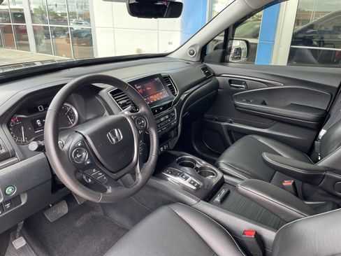 Certified 2023 Honda Ridgeline RTL image 13