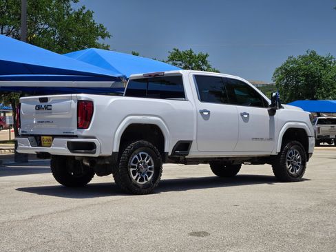 Used 2020 GMC Sierra 3500 Denali w/ Denali Ultimate Package AWD/4WD image 3