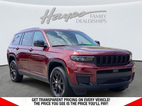 Used 2025 Jeep Grand Cherokee L Altitude RWD image 1