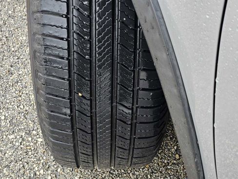 Used 2015 Nissan Rogue S image 10