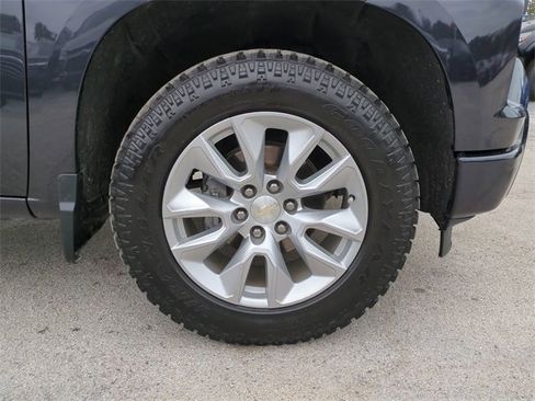 Used 2022 Chevrolet Silverado 1500 Custom image 11