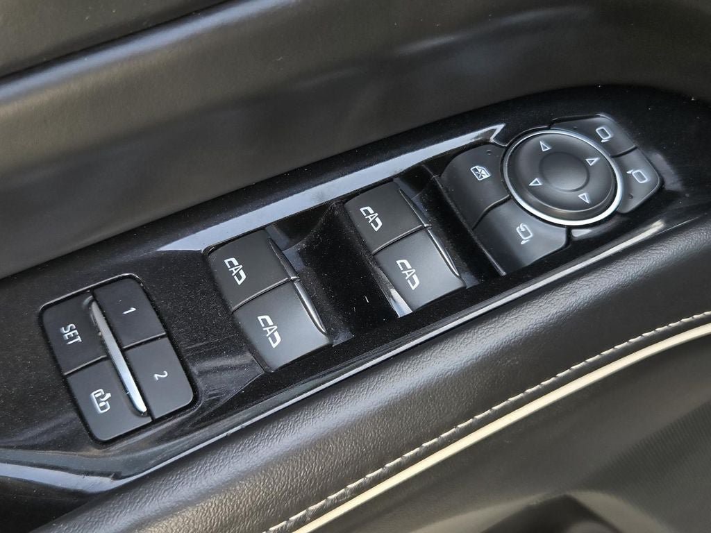 Used 2022 Cadillac Escalade Sport Platinum AWD/4WD image 19