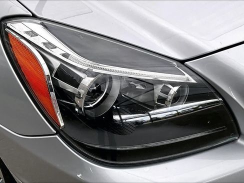 Used 2014 Mercedes-Benz SLK 350 image 25