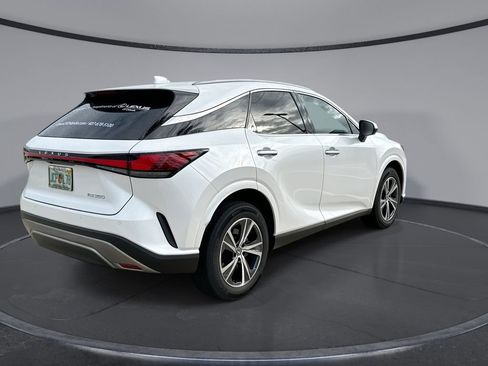 Used 2026 Lexus RX 350 FWD image 11