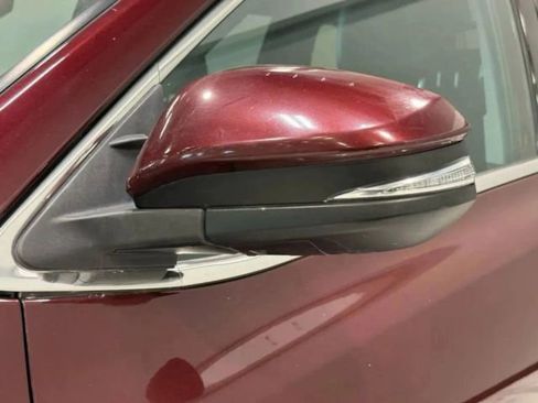 Used 2019 Toyota Highlander Limited image 45