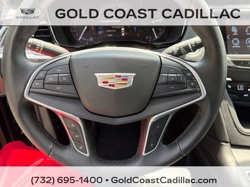 Used 2017 Cadillac XT5 Luxury w/ Driver Awareness Package AWD/4WD image 16