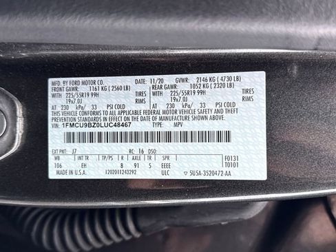 Used 2020 Ford Escape SE Sport image 27