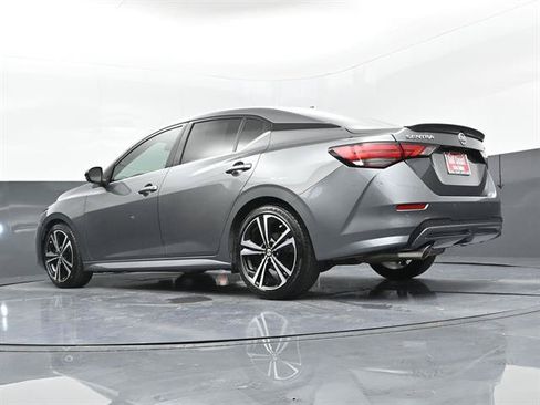 Used 2022 Nissan Sentra SR w/ Electronics Package FWD image 34