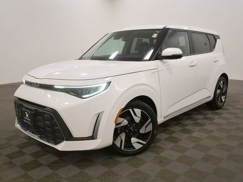 Certified 2023 Kia Soul GT-Line w/ GT-Line Technology Package image 2