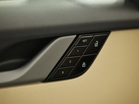 Certified 2020 Porsche 911 Carrera S image 21