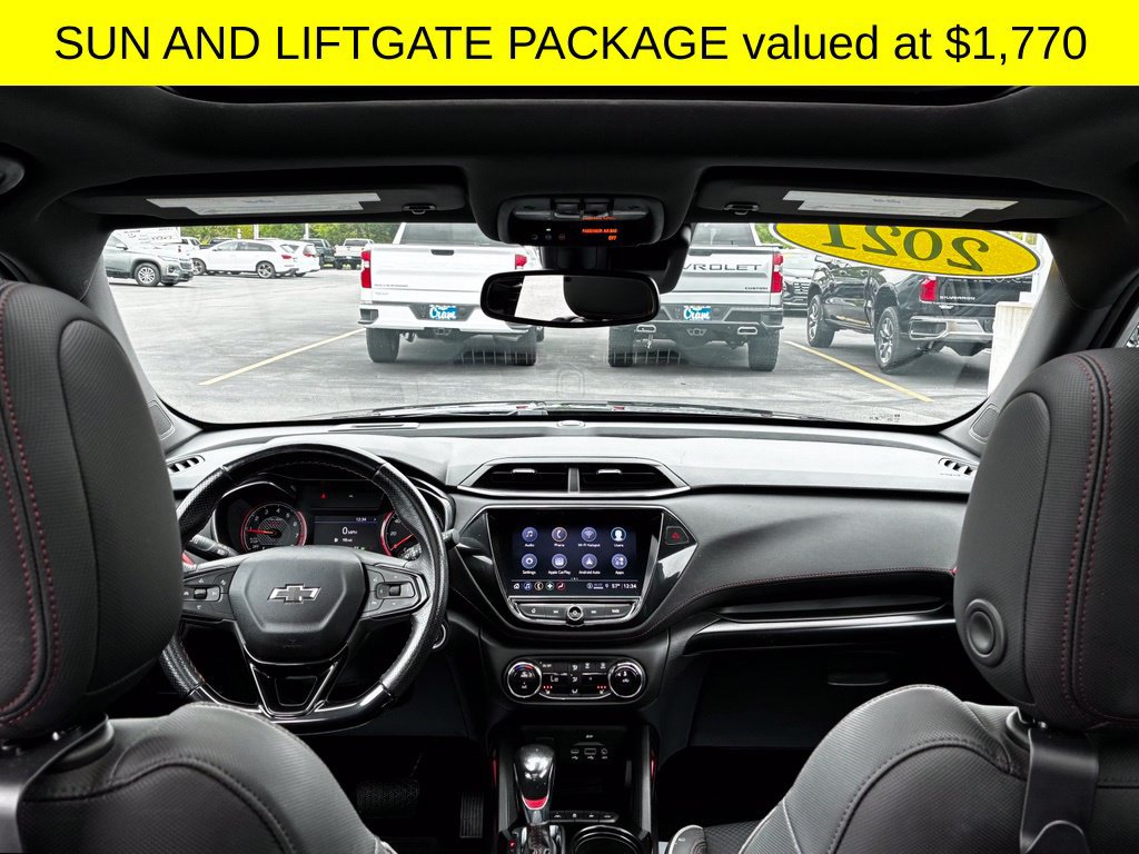 Certified 2021 Chevrolet TrailBlazer RS w/ Sun and Liftgate Package AWD/4WD image 3