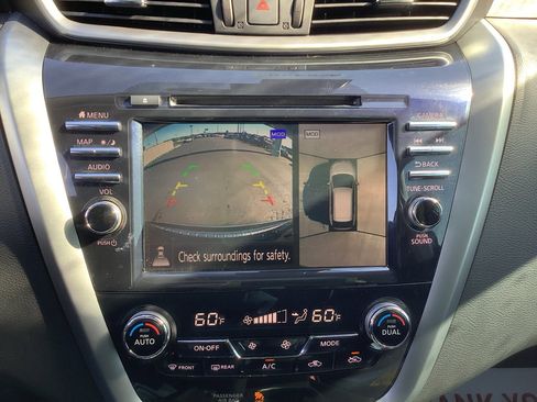 Used 2023 Nissan Murano SL w/ SL Moonroof Package AWD/4WD image 18