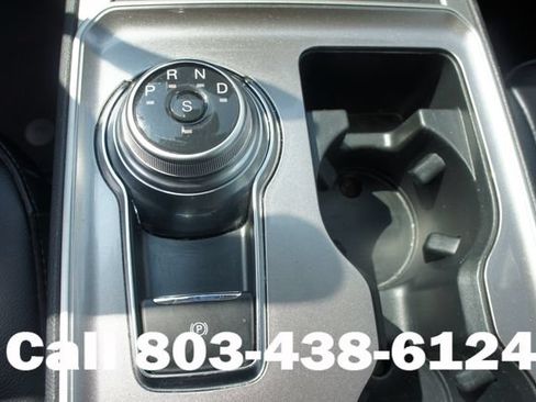 Used 2024 Ford Edge SEL AWD/4WD image 11