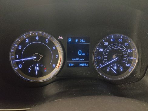 Used 2020 Hyundai Venue SE image 23