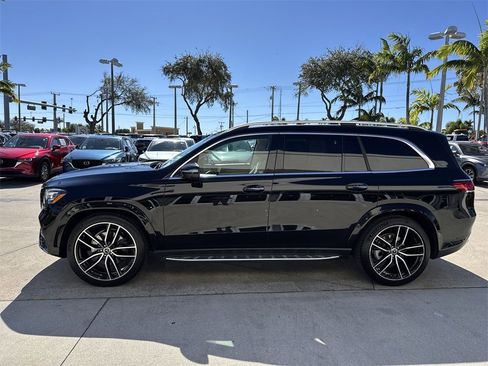 Used 2021 Mercedes-Benz GLS 580 GLS 580 image 12