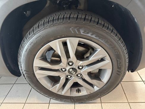 Used 2021 Kia Seltos S AWD/4WD image 9