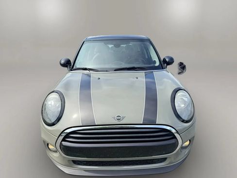 Used 2019 MINI Cooper 4-Door Hardtop FWD image 3