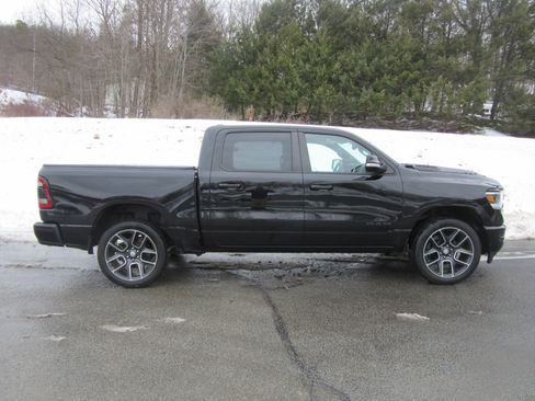 Used 2019 RAM 1500 Sport image 2