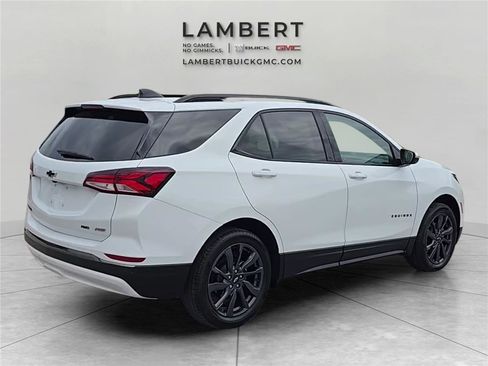 Used 2022 Chevrolet Equinox RS w/ RS Leather Package AWD/4WD image 5