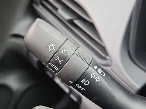 New 2026 Subaru Crosstrek 2.0i Premium AWD/4WD image 26