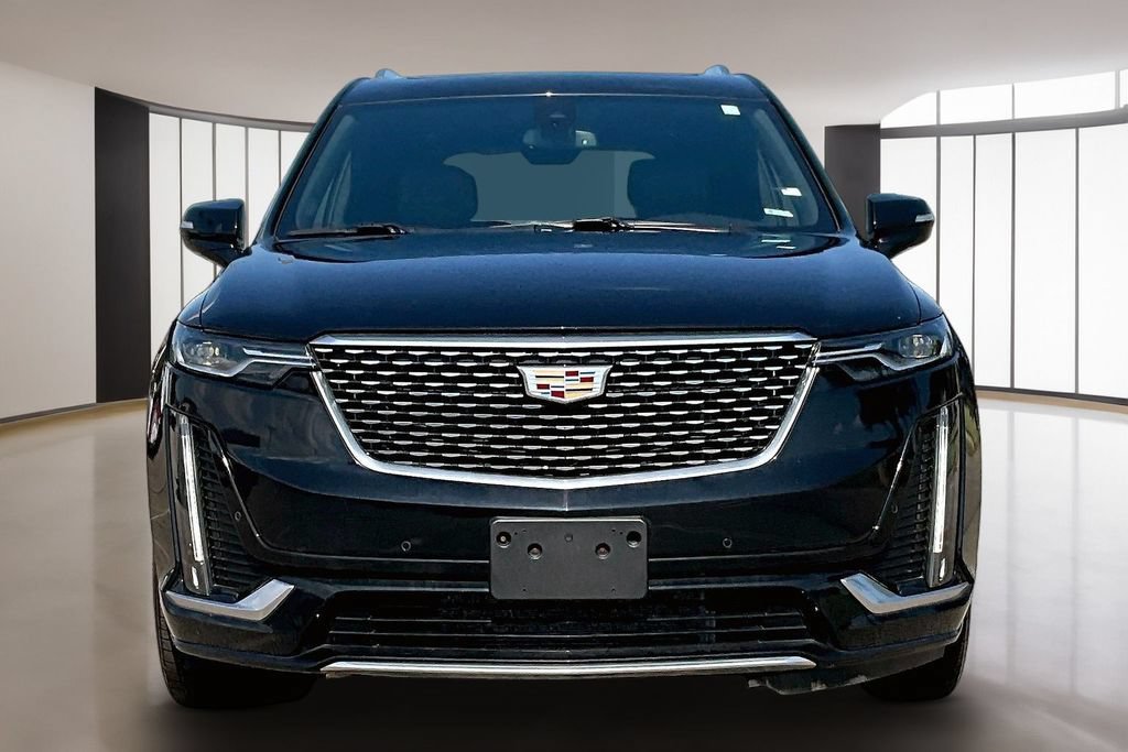 Used 2023 Cadillac XT6 Premium Luxury AWD/4WD image 3