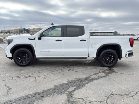 New 2026 GMC Sierra 1500 Pro w/ Graphite Edition image 6