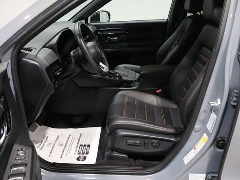 Used 2025 Honda CR-V Sport Touring image 10