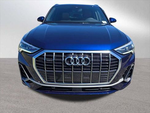 Used 2025 Audi Q3 2.0T Premium Plus w/ Premium Plus Package AWD/4WD image 8