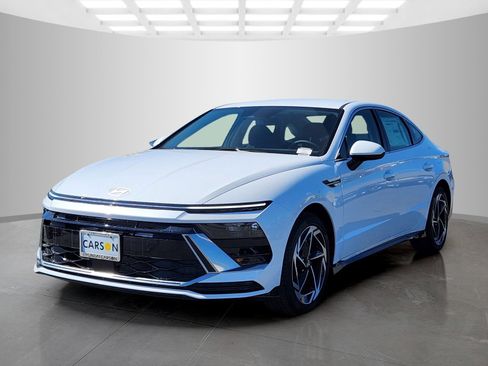 New 2026 Hyundai Sonata SEL image 3