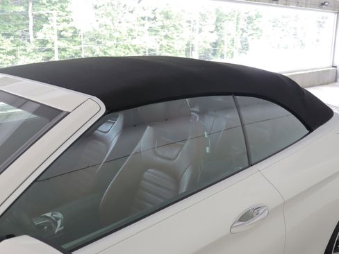 Used 2018 Mercedes-Benz C 300 4MATIC Cabriolet image 6