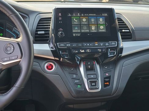 Certified 2023 Honda Odyssey Sport image 15