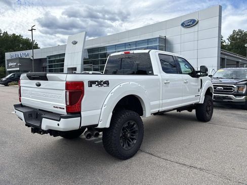 Used 2022 Ford F250 Lariat w/ Black Appearance Package AWD/4WD image 7
