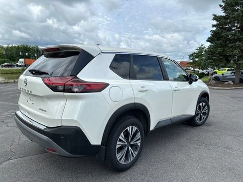 Used 2023 Nissan Rogue SV AWD/4WD image 5