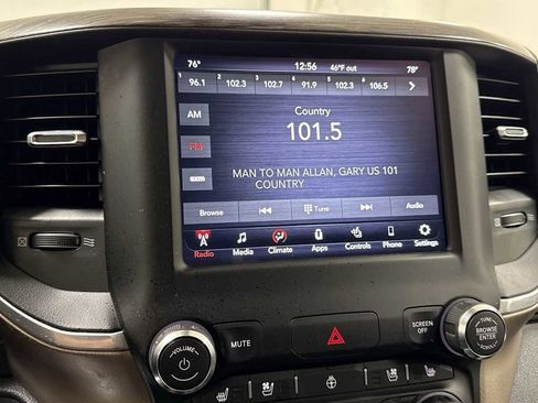 Used 2020 RAM 1500 Laramie image 18