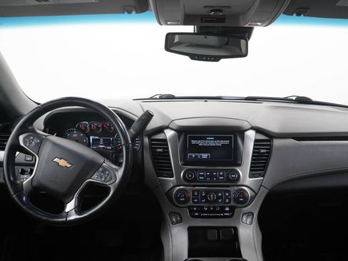 Used 2018 Chevrolet Suburban LT w/ Max Trailering Package AWD/4WD image 13