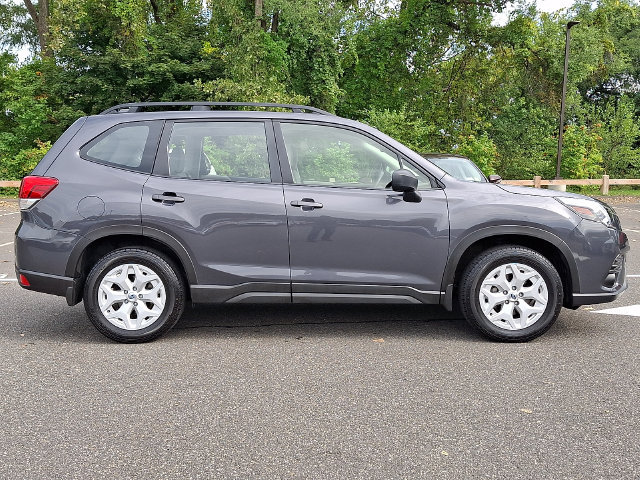 Used 2023 Subaru Forester AWD/4WD image 7