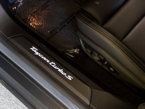 New 2025 Porsche Taycan Turbo S image 27