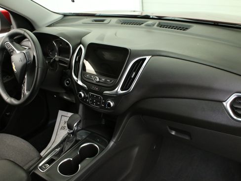 Certified 2024 Chevrolet Equinox LT FWD image 28
