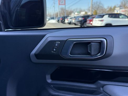 Used 2021 Ford Bronco Big Bend w/ Sasquatch Package image 21